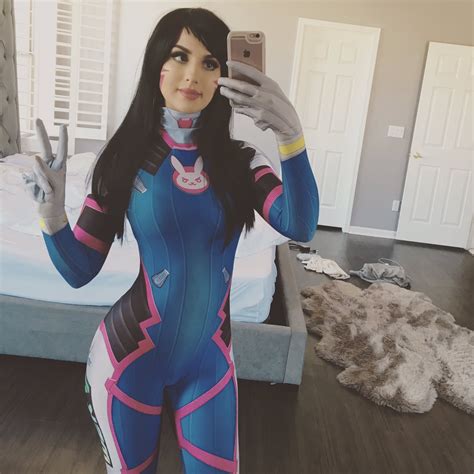 sssniperwolf cosplay